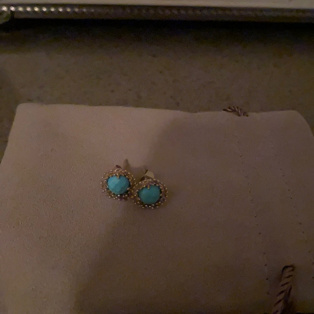 Kendra Scott turquoise studs